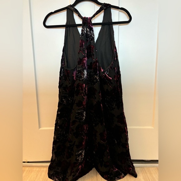 BB Dakota Shear Velvet Trim Razorback Blouse Size M - Picture 4 of 5